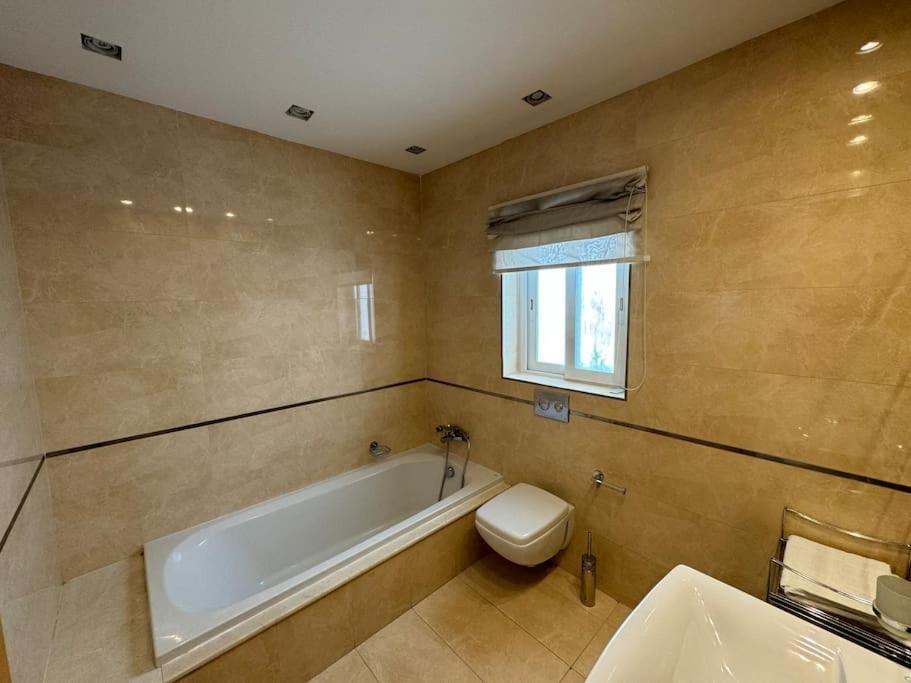 Penthouse -Centre Of Sliema - Best View In Malta Buitenkant foto