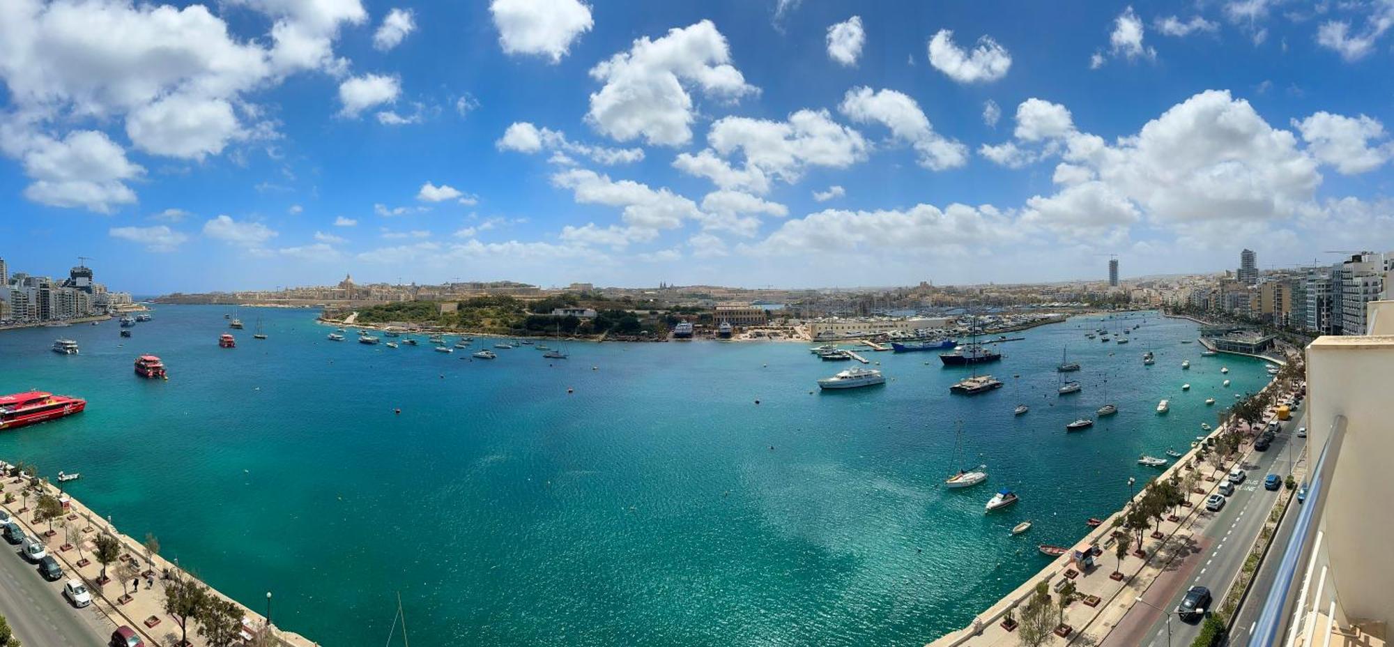 Penthouse -Centre Of Sliema - Best View In Malta Buitenkant foto