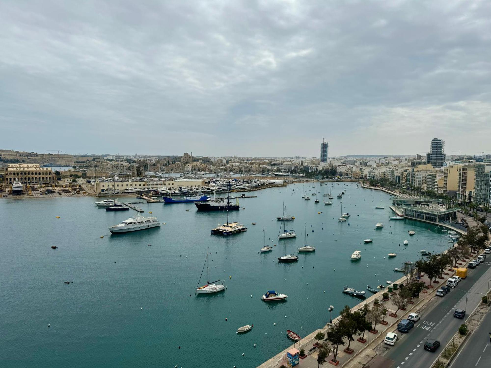 Penthouse -Centre Of Sliema - Best View In Malta Buitenkant foto